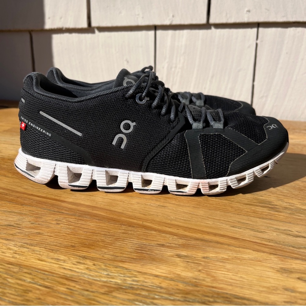 On Cloud Womens 6.5 Cloud Running Sneaker Shoes Black White Replacement Laces